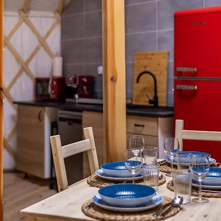 Luksusowy namiot Duża Woda Glamping Dąbrówno